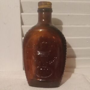 Vintage LOG CABIN Syrup Bottle